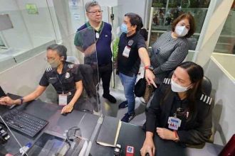 Immigration Officers Stop Three Filipinos Over Alleged Overseas Recruitment Scheme